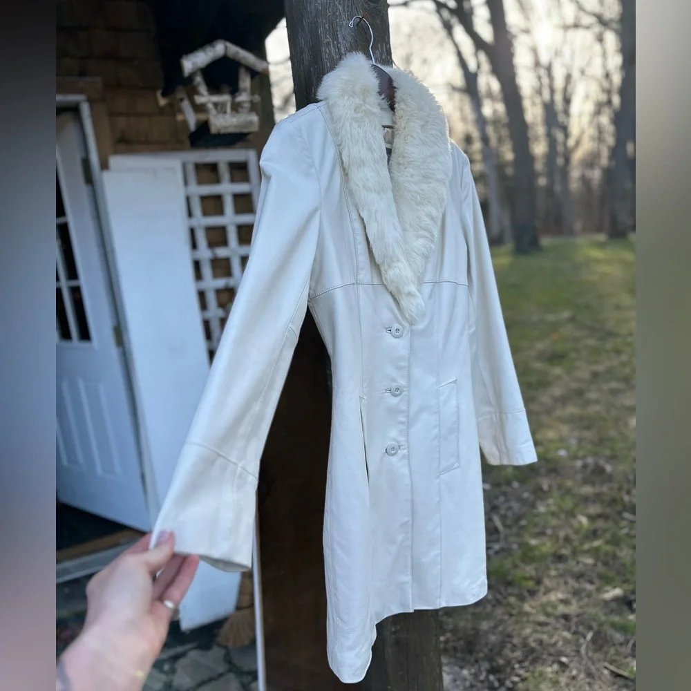 Wilson’s Genuine Leather White Trench - Picture 5 of 8